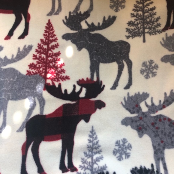 Christmas Moose and Christmas Trees Reversible with Buffalo Print 36”x62” - Picture 2 of 7